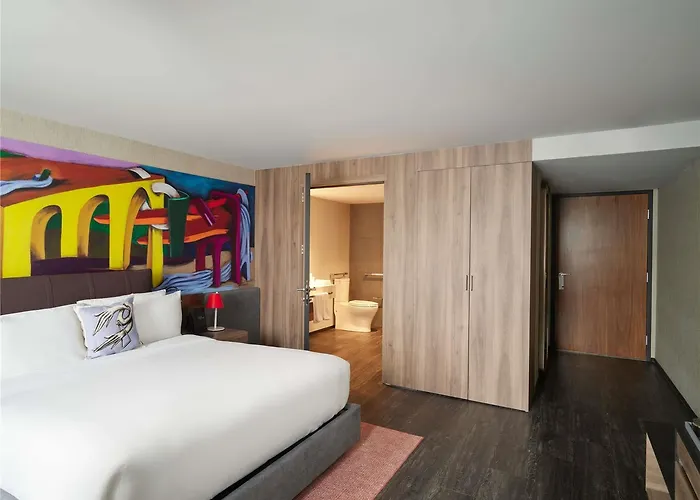 Mondrian Condesa Hotel *