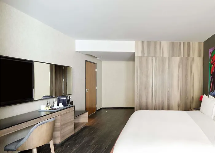 Mondrian Condesa Hotel *